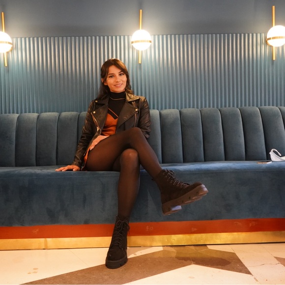 Meet your Posher, Nancy - Picture 3 of 6